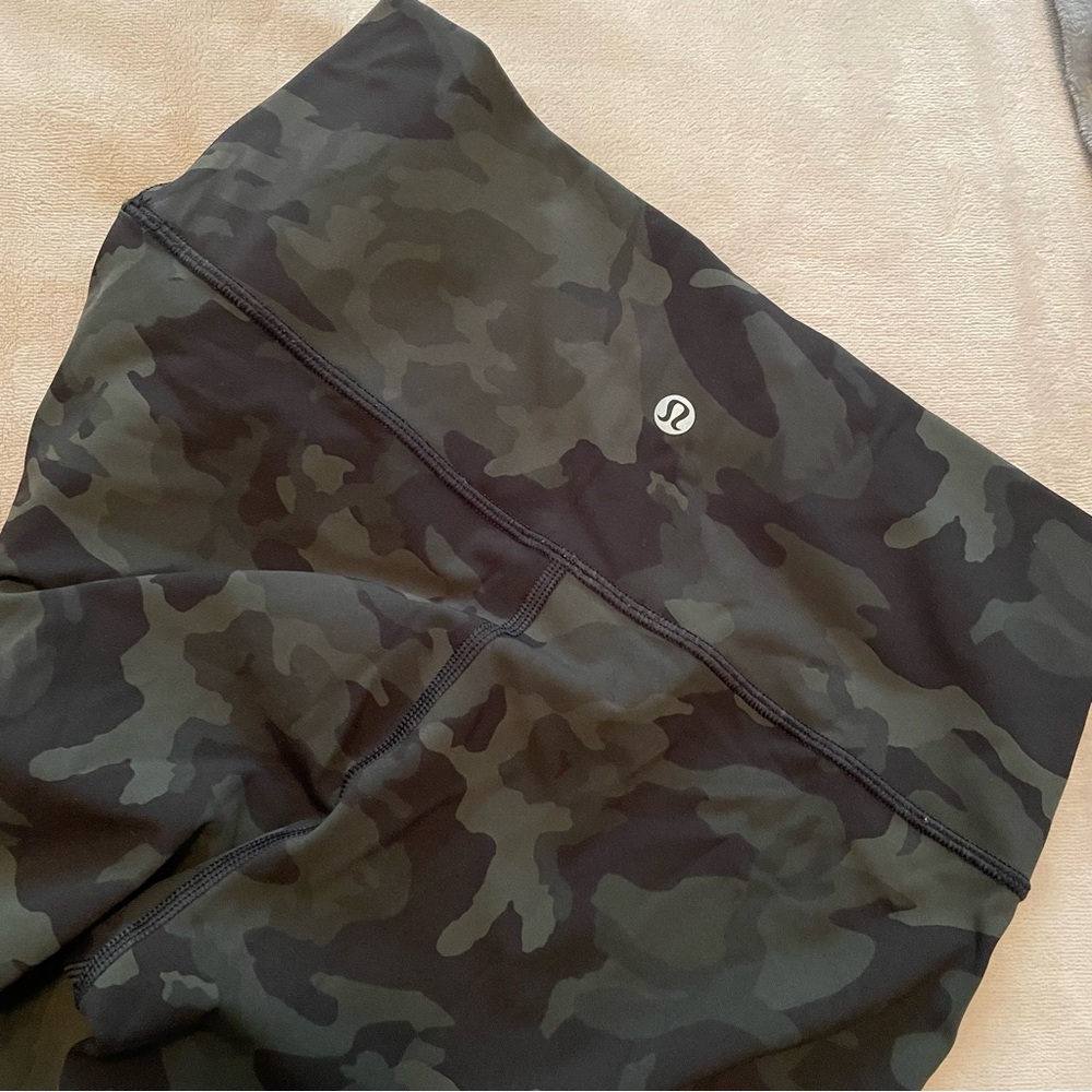 Lululemon camo leggings